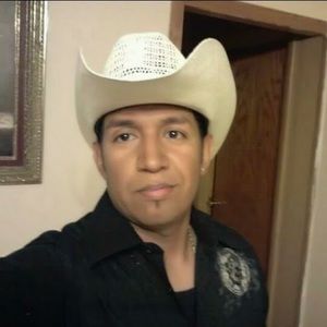 Meet your Posher, Manuel